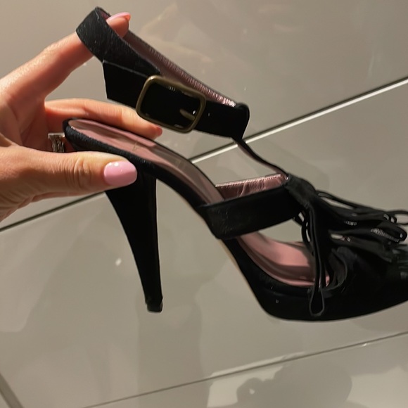 FRINGE HEELS - Picture 2 of 6